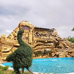 Safari , Pombia Italie