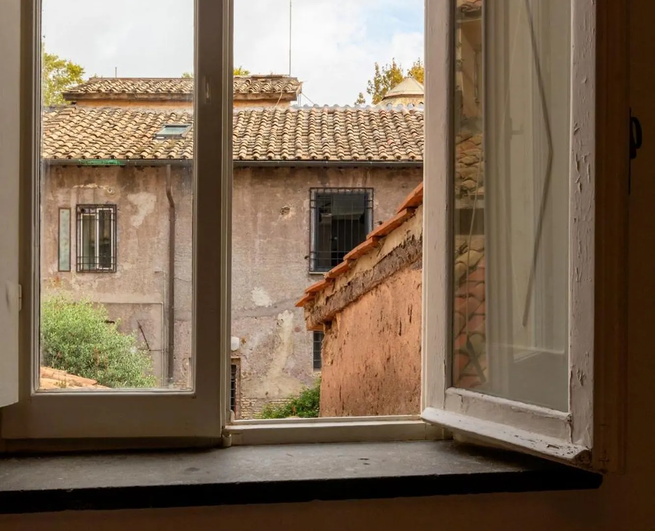 Casa Cecilia Roma Apartment Rome