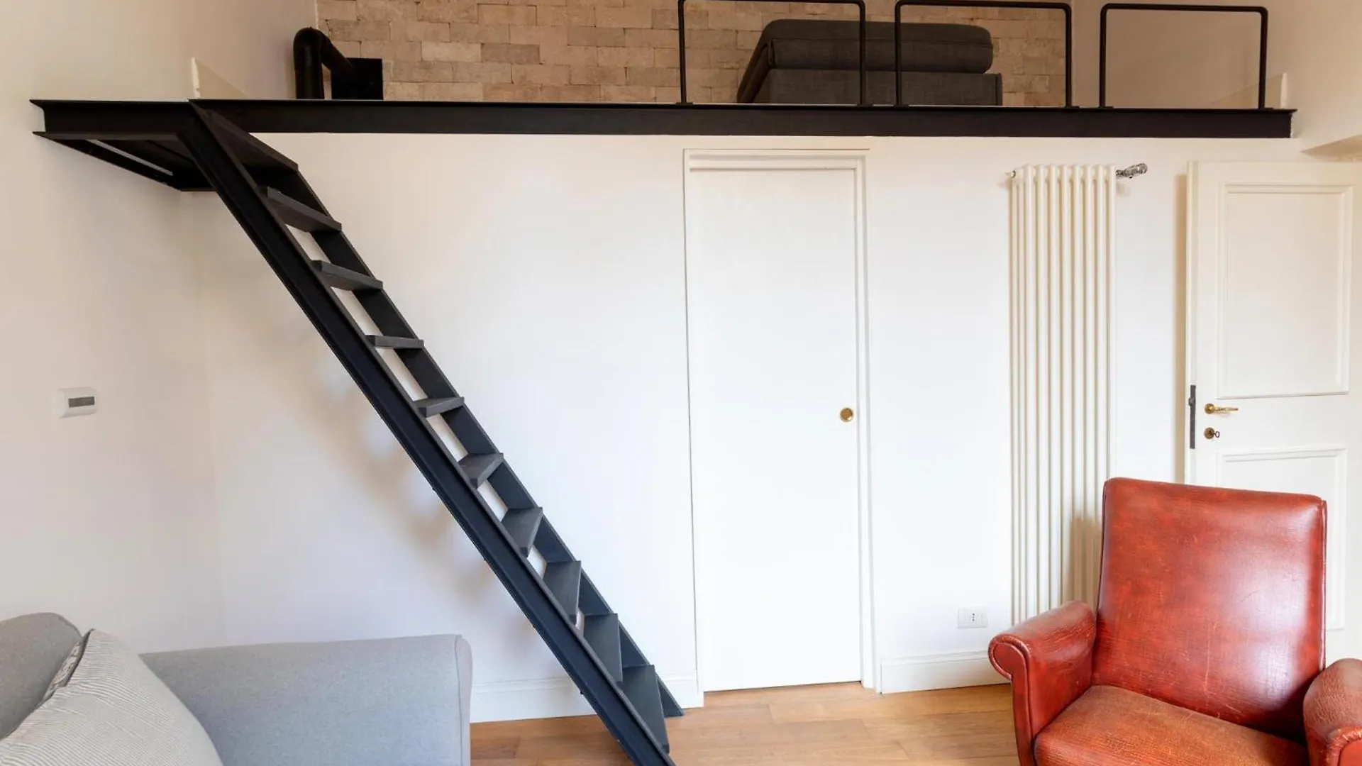 Casa Cecilia Roma Apartment